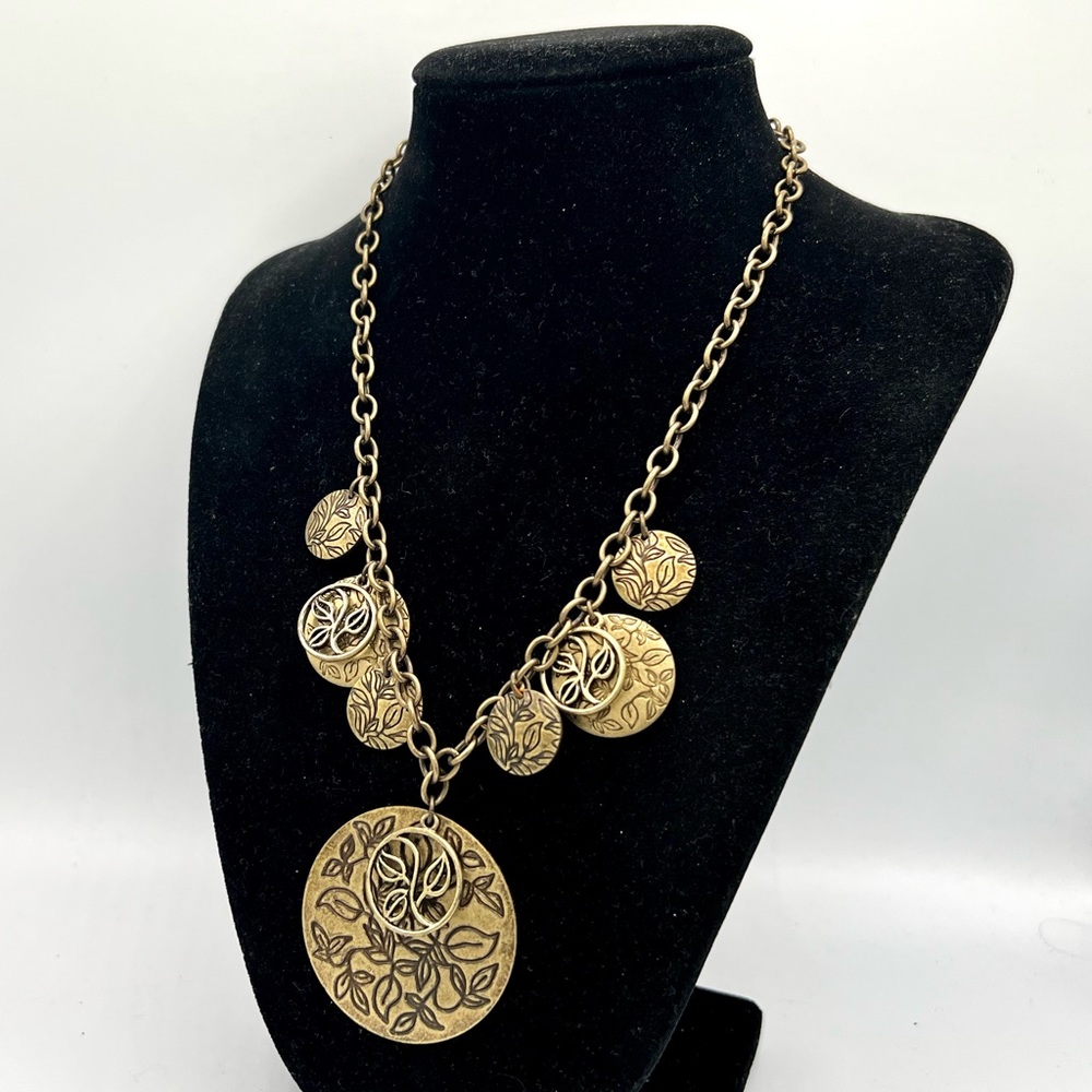 Vintage AVON antique bronze charm pendant leafy boho necklace